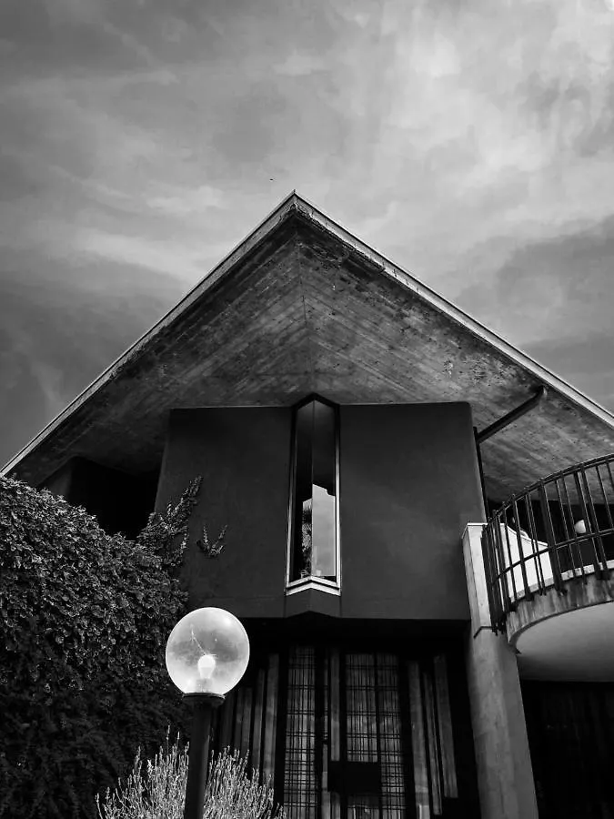 Villa Gione Verona 0*,  Italy